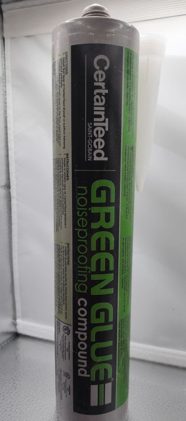 Green Glue 28 oz Noiseproofing and Damping Compound – 4 Tubes