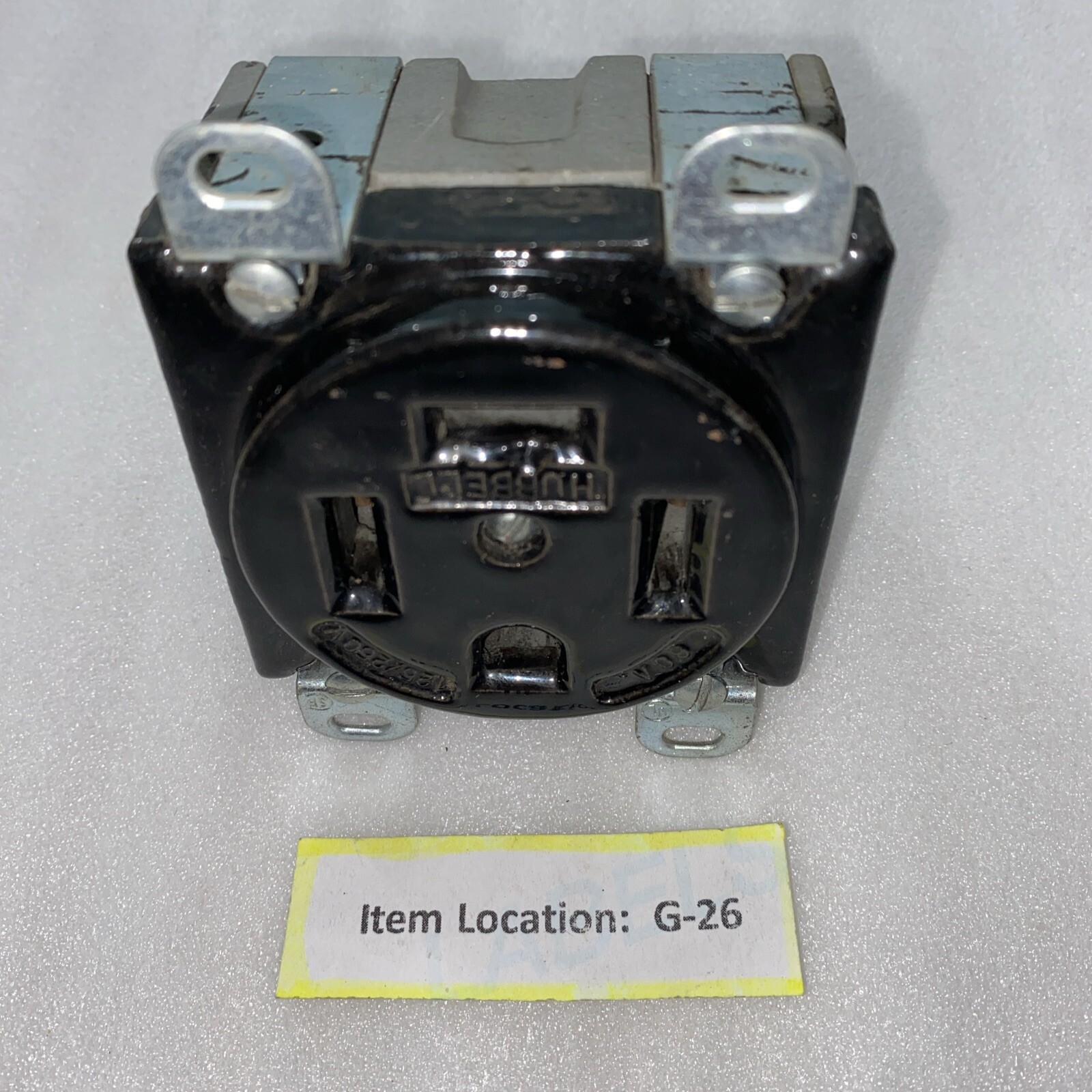 HUBBELL RECEPTACLE 60A 125/250V 3Pole 4 Wire PORCELAIN