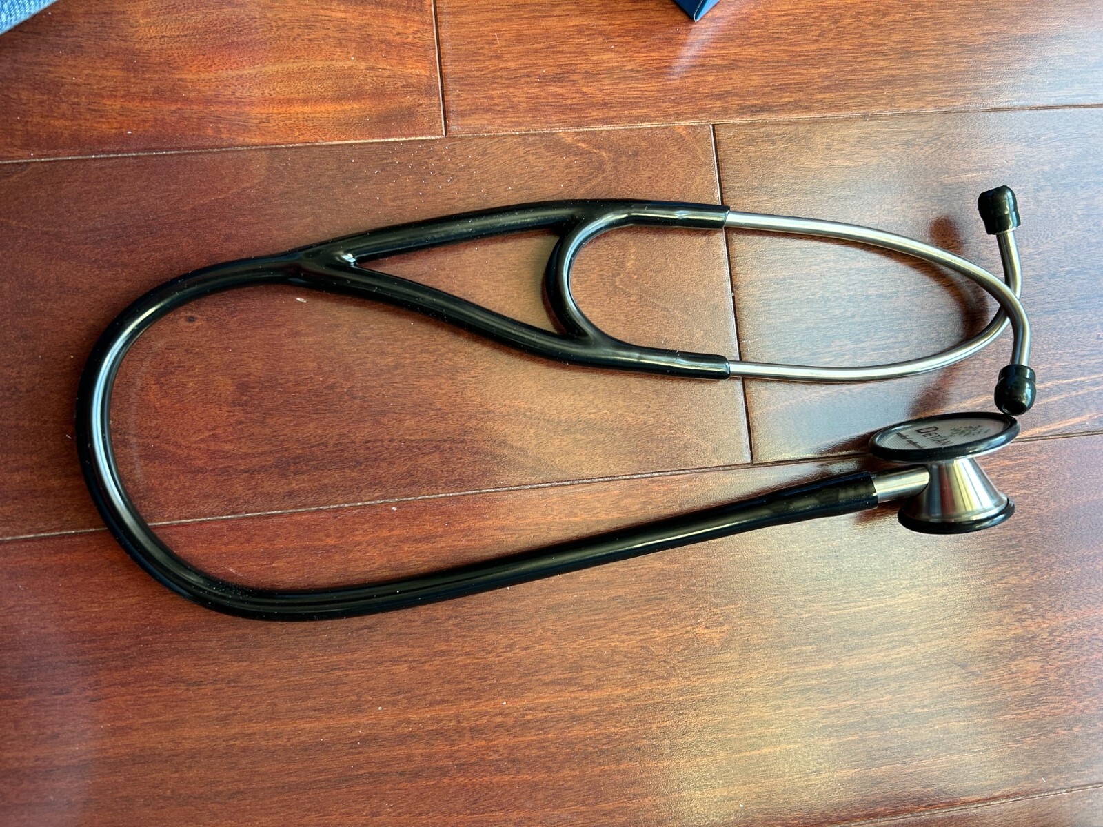 Professional Cardiology Stethoscope With Neurological Hammer
