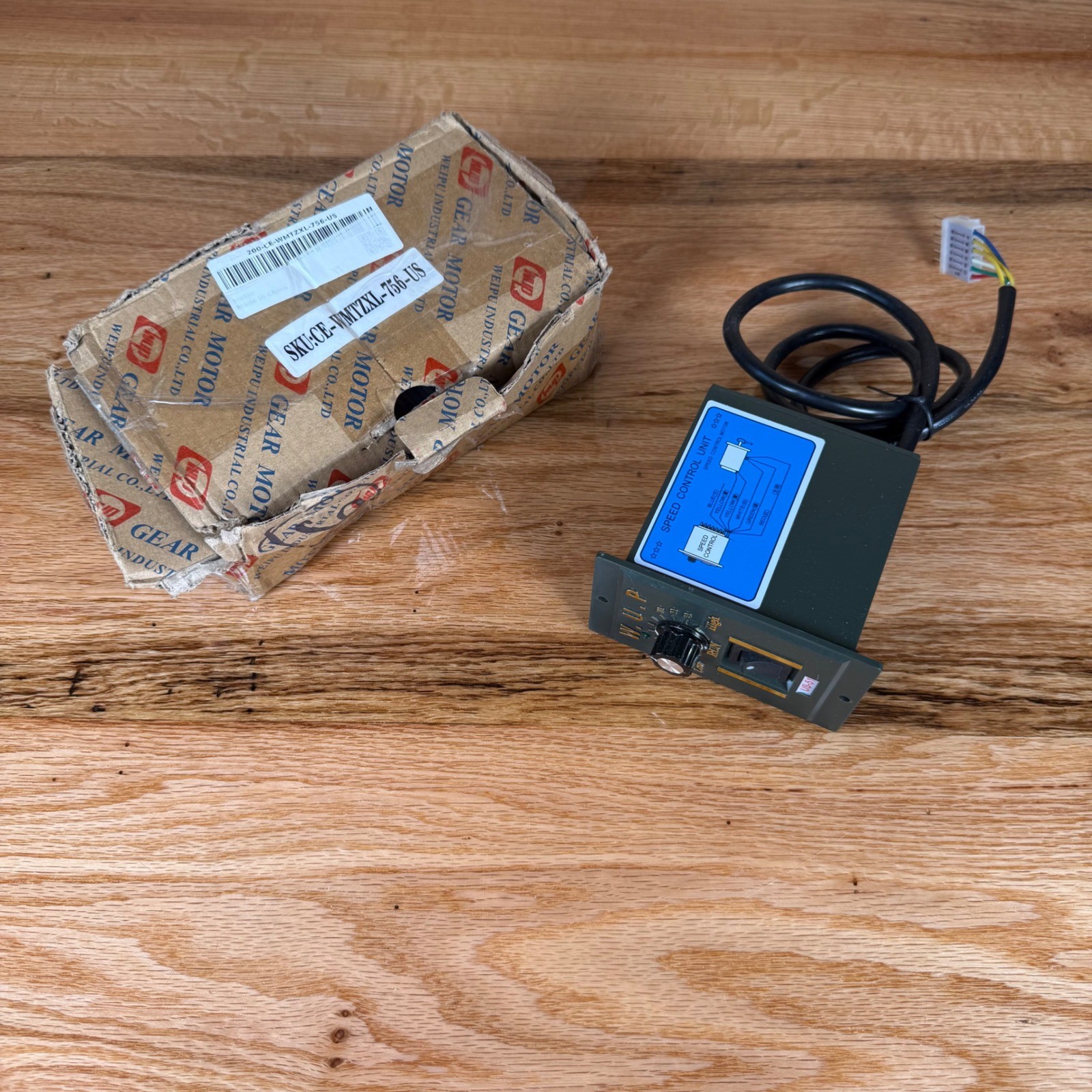W.U.P. US-51 AC Motor Speed Control Unit 15W Green Panel Mount CW CCW