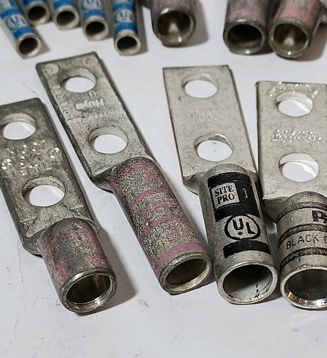 Lot of 22 Copper Compression Lugs 1/2-Hole Terminals – Assorted 2/0, 1/0, #6 AWG