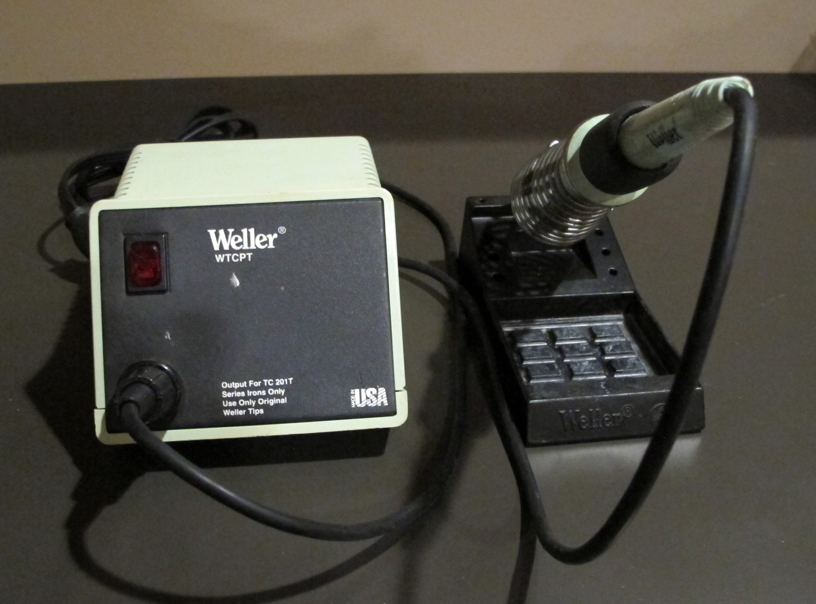 Weller WTCPT Soldering Station TC201T Iron Tested PU120T 60W