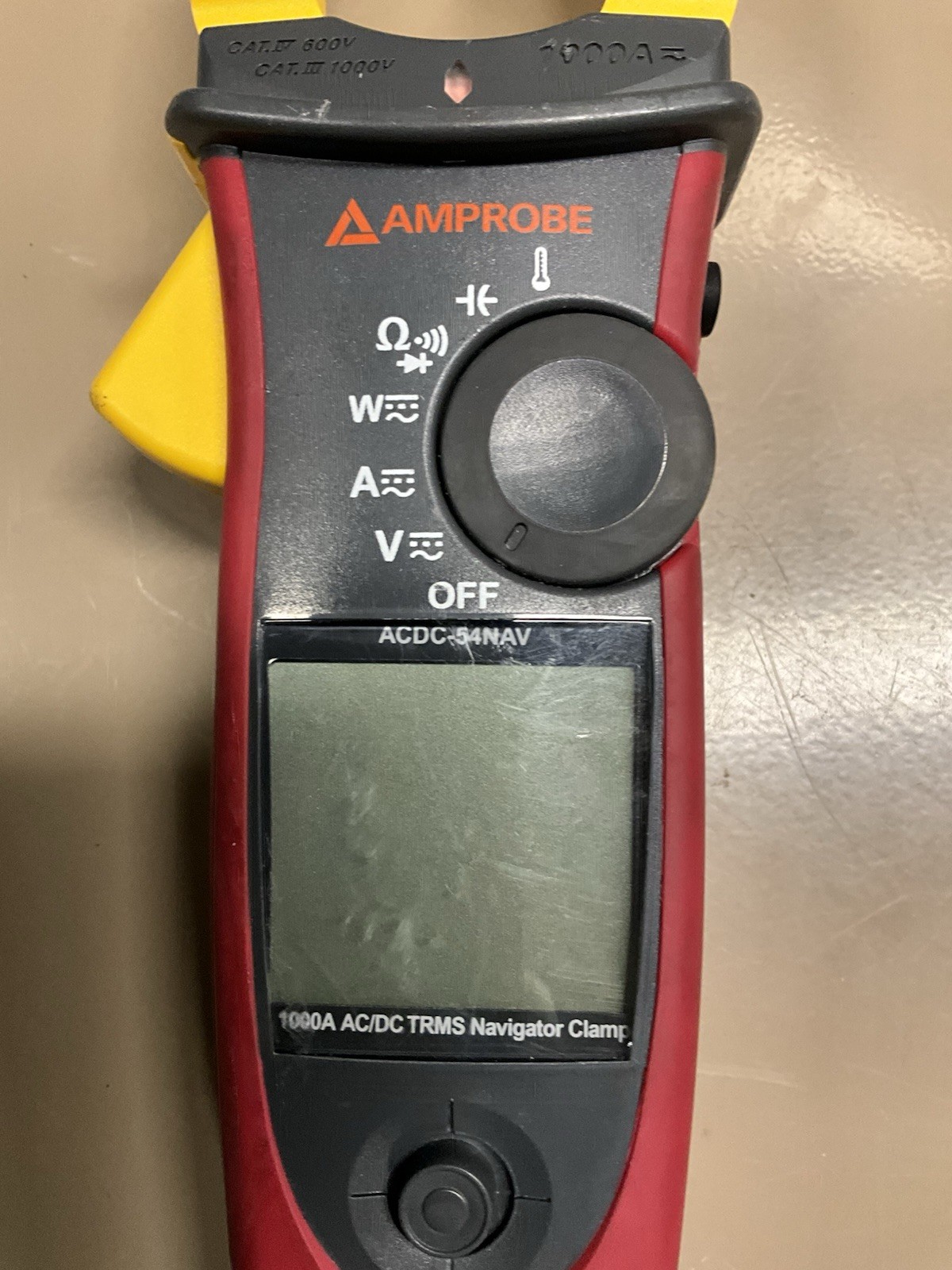 AMPROBE AC/DC-54NAV 1000A AC/DC TRMS NAVIGATOR CLAMP METER POWERS ON