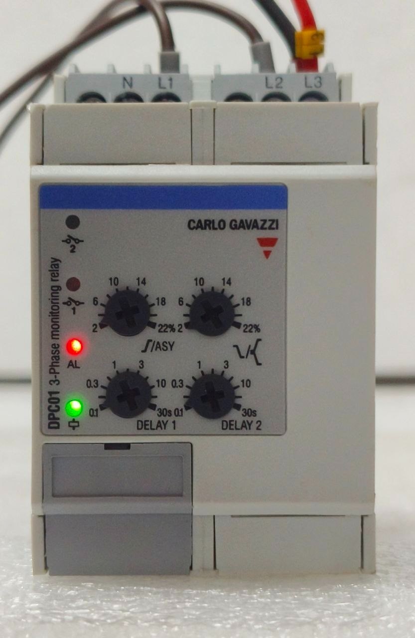 CARLO GAVAZZI DPC01DM44 TRUE RMS 3-PHASE VOLTAGE MONITORING RELAY – 208-690VAC