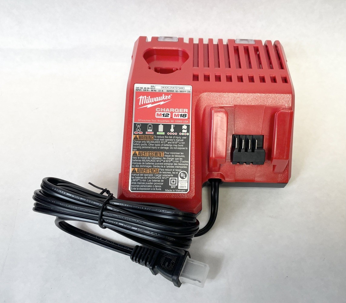 Milwaukee 3697-22 18V 2 Tool Combo Kit W/ Case
