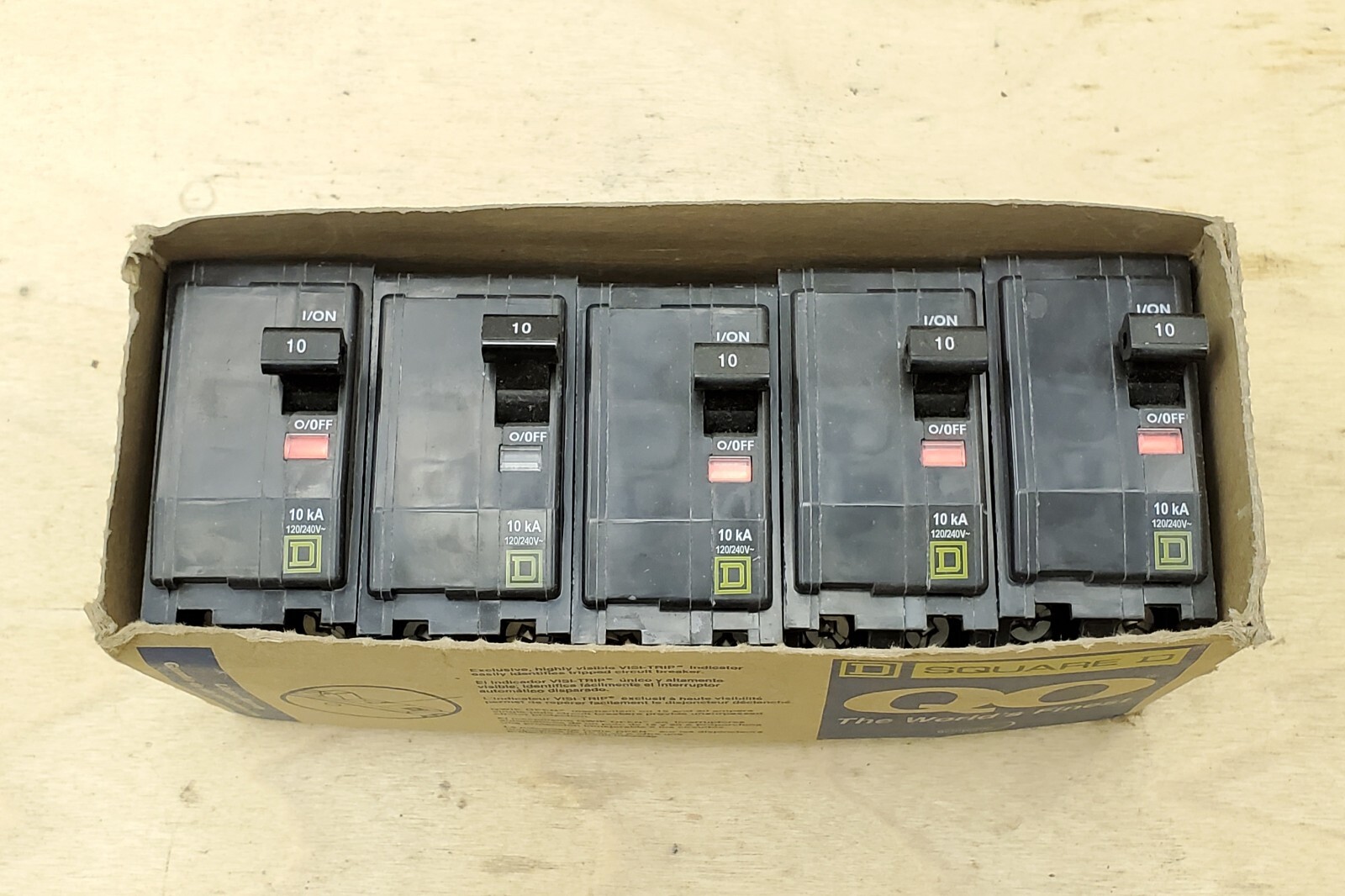 Qty 1 – Square D QO210 Circuit Breaker 10 Amp 2-pole 120/240V Plug-In – NEW