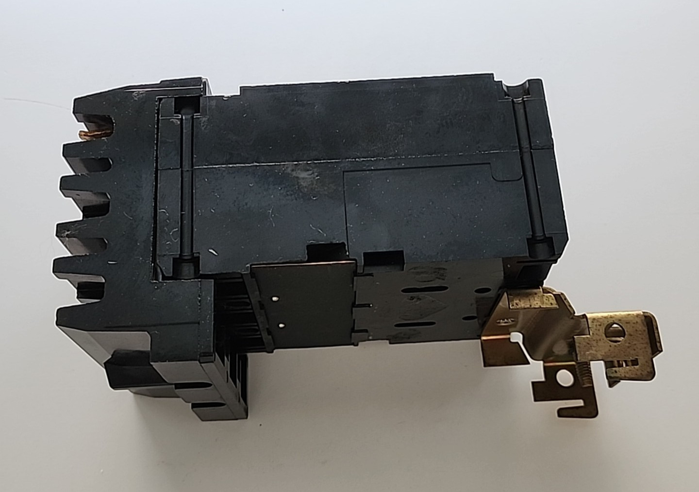 SQUARE D FH36015 3 POLE 15A 600V CIRCUIT BREAKER [2RE2]