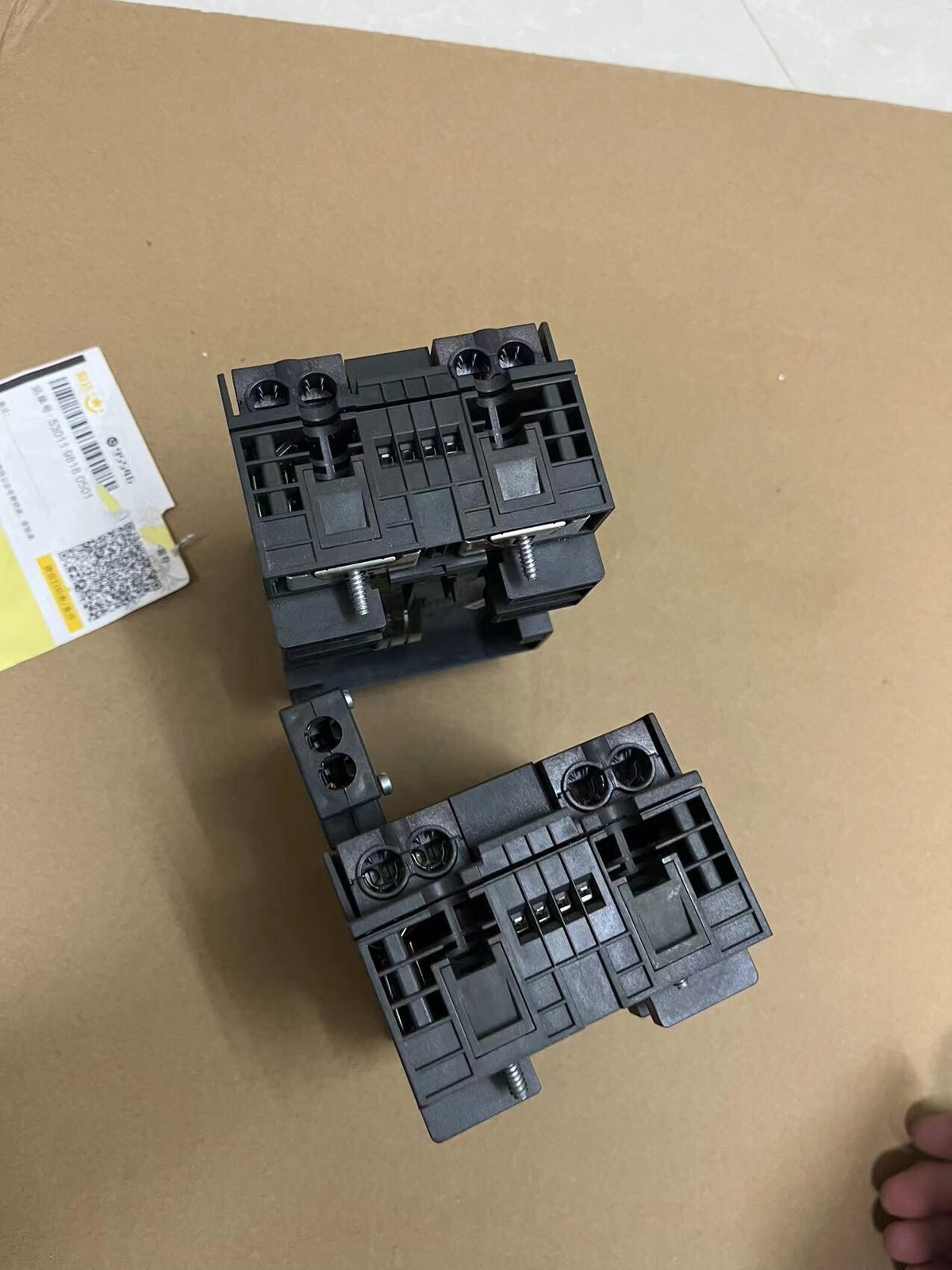 one 6ES7 972-0AB0-0XA0 welcome counter case