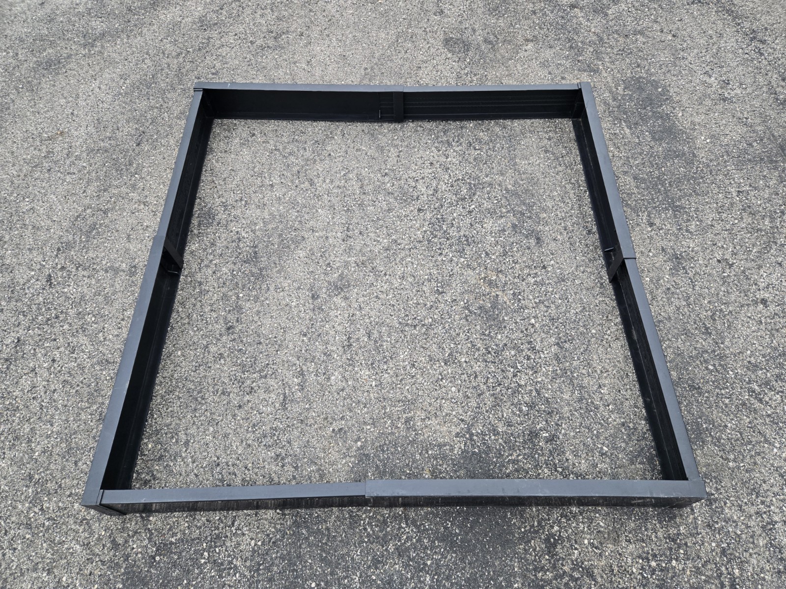Safe Strap 7 Inch Black Plastic Adjustable Pallet Guard Protector Set of 4