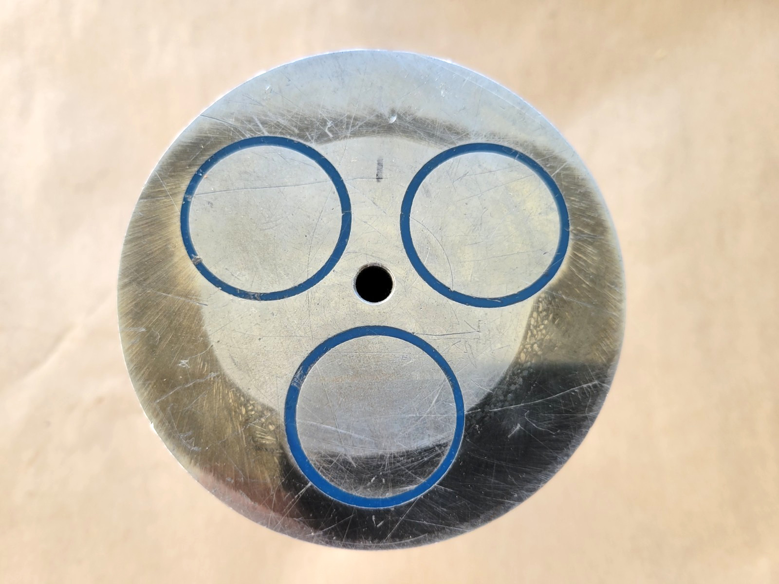 4″ X 2-1/4″ ROUND MAGNETIC CHUCK WITH 5C SHANK