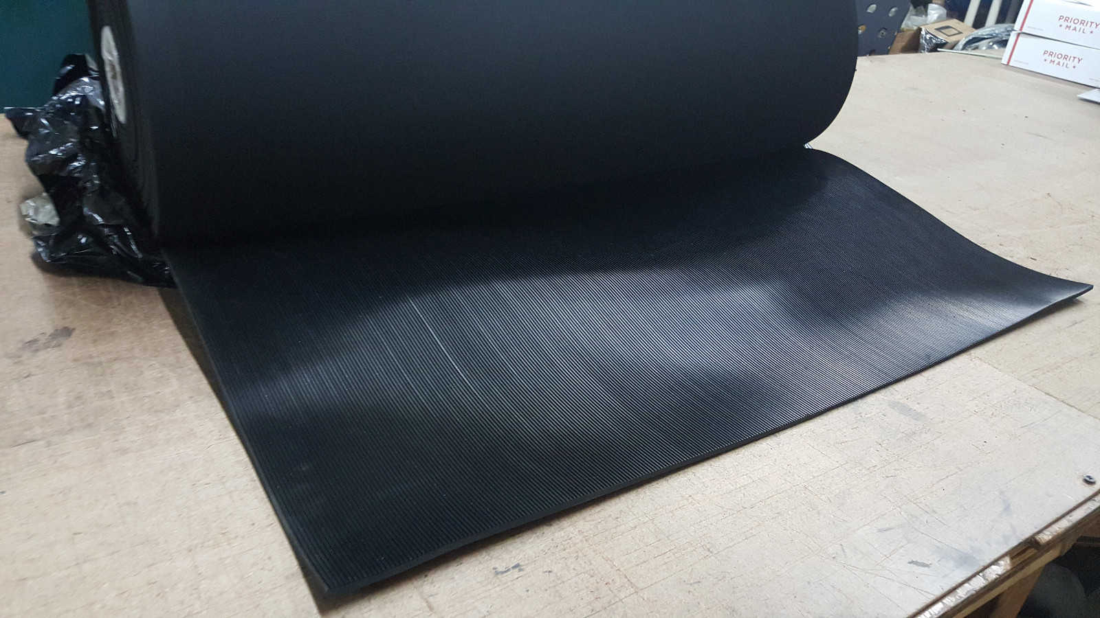 RIB RUBBER MATTING BLACK 1/4 THK X 48″ WIDE