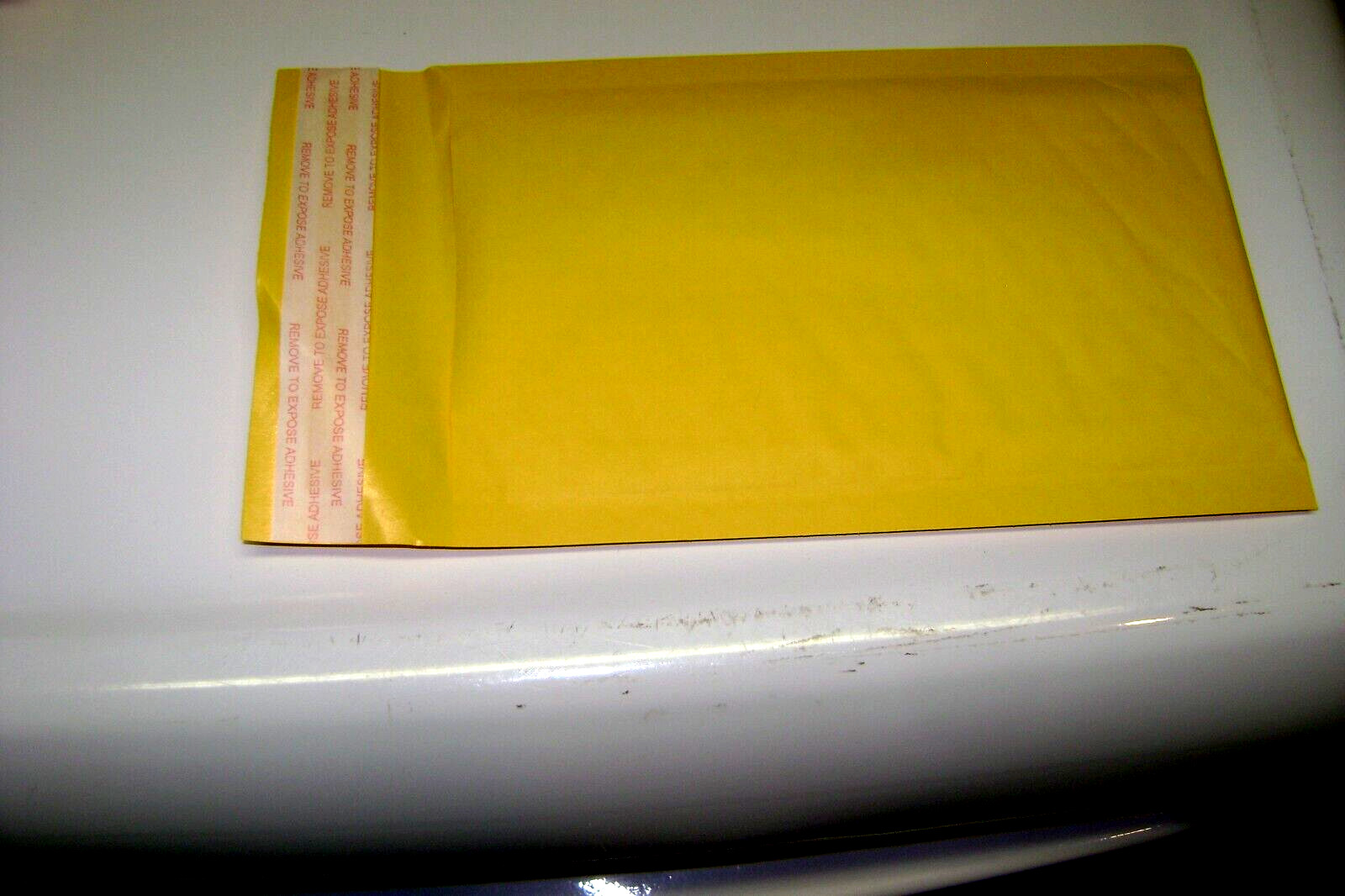 10 Kraft Bubble #000 Shipping Mailers Padded Envelopes Self-Seal 4×7 inches