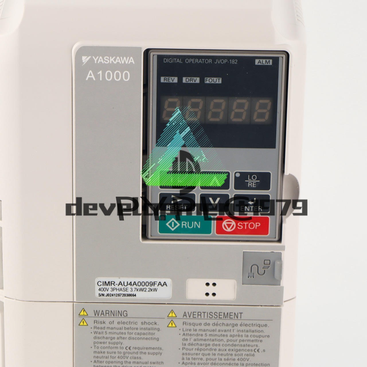 1Pcs New YASKAWA A1000 AC Drive CIMR-AU4A0009FAA Frequency converter