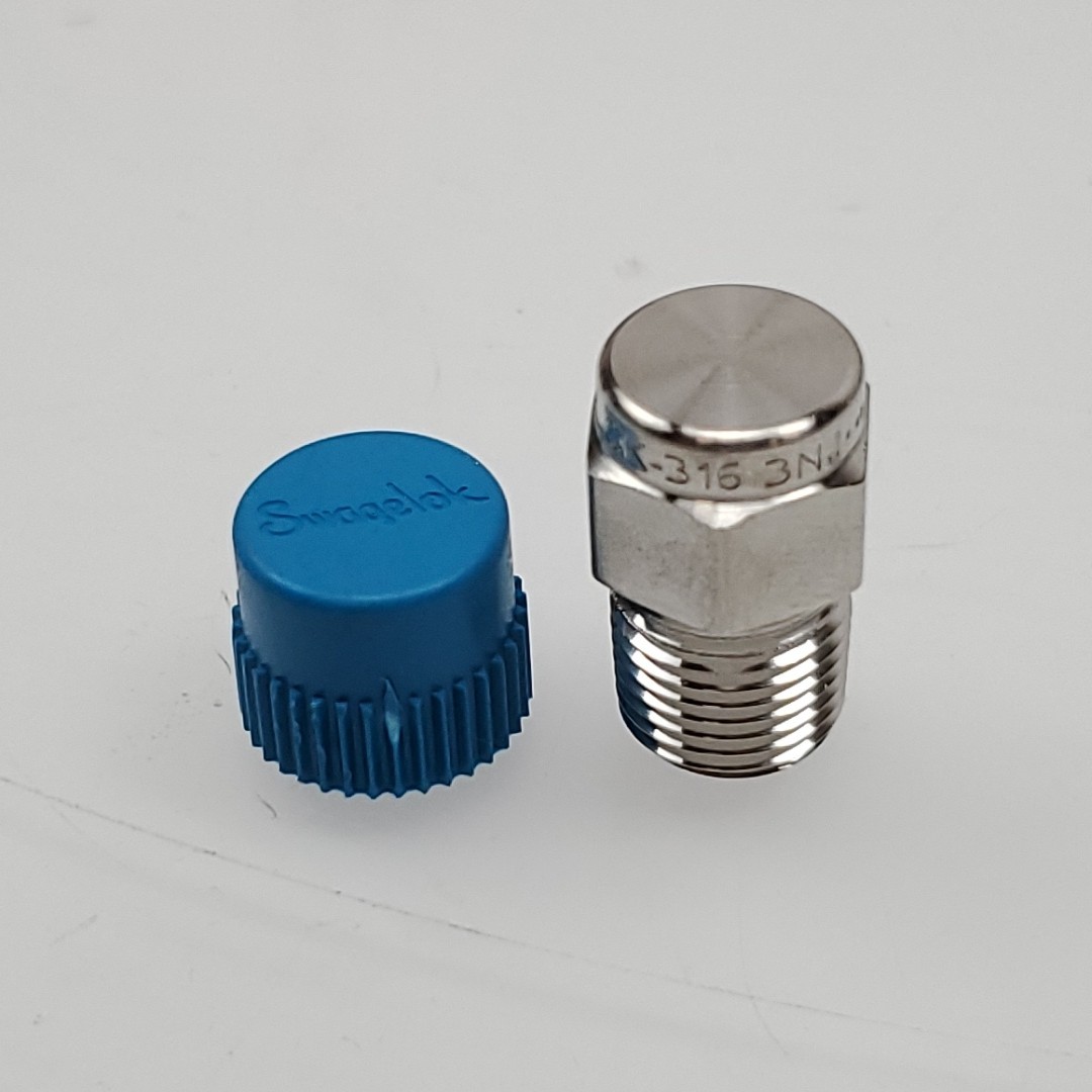 (Lot of 50) SS-2-P Swagelok 1/8″ Pipe Plug