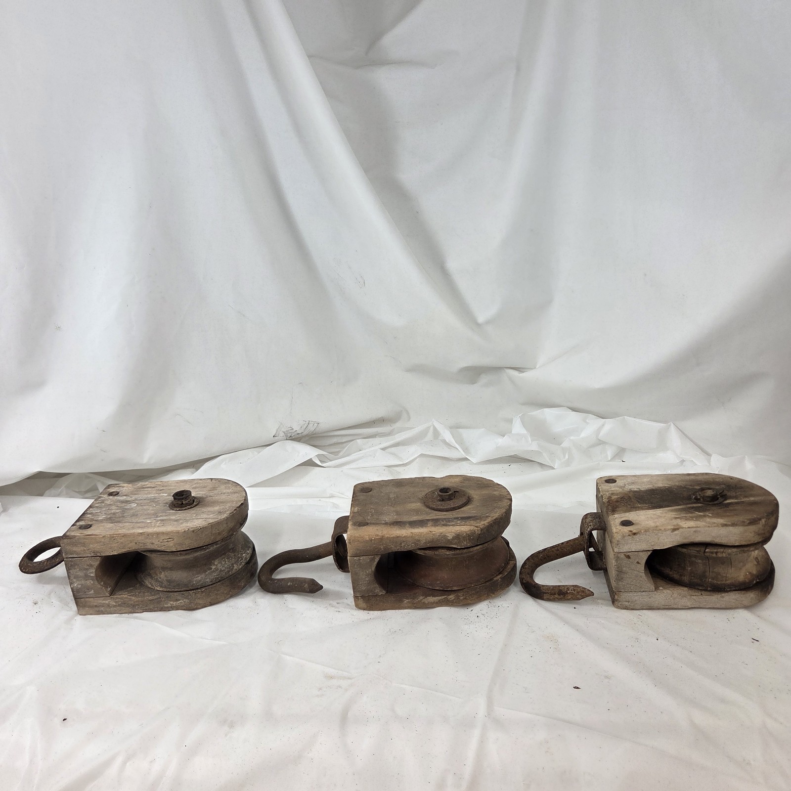 Lot 3 Vintage Wood Pulley Blocks Rustic Barn Farmhouse Industrial Decor Art
