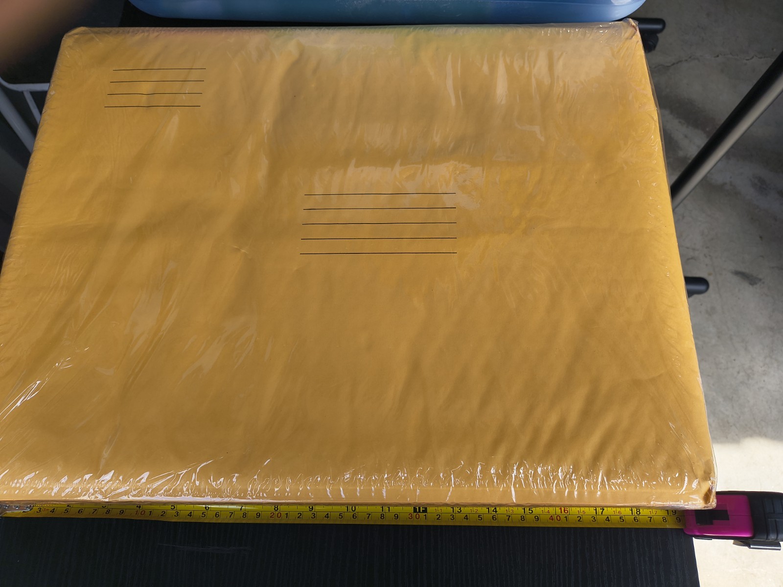 Kraft Bubble Mailers #7, Pk of 10, size 14 1/4″ x 19″
