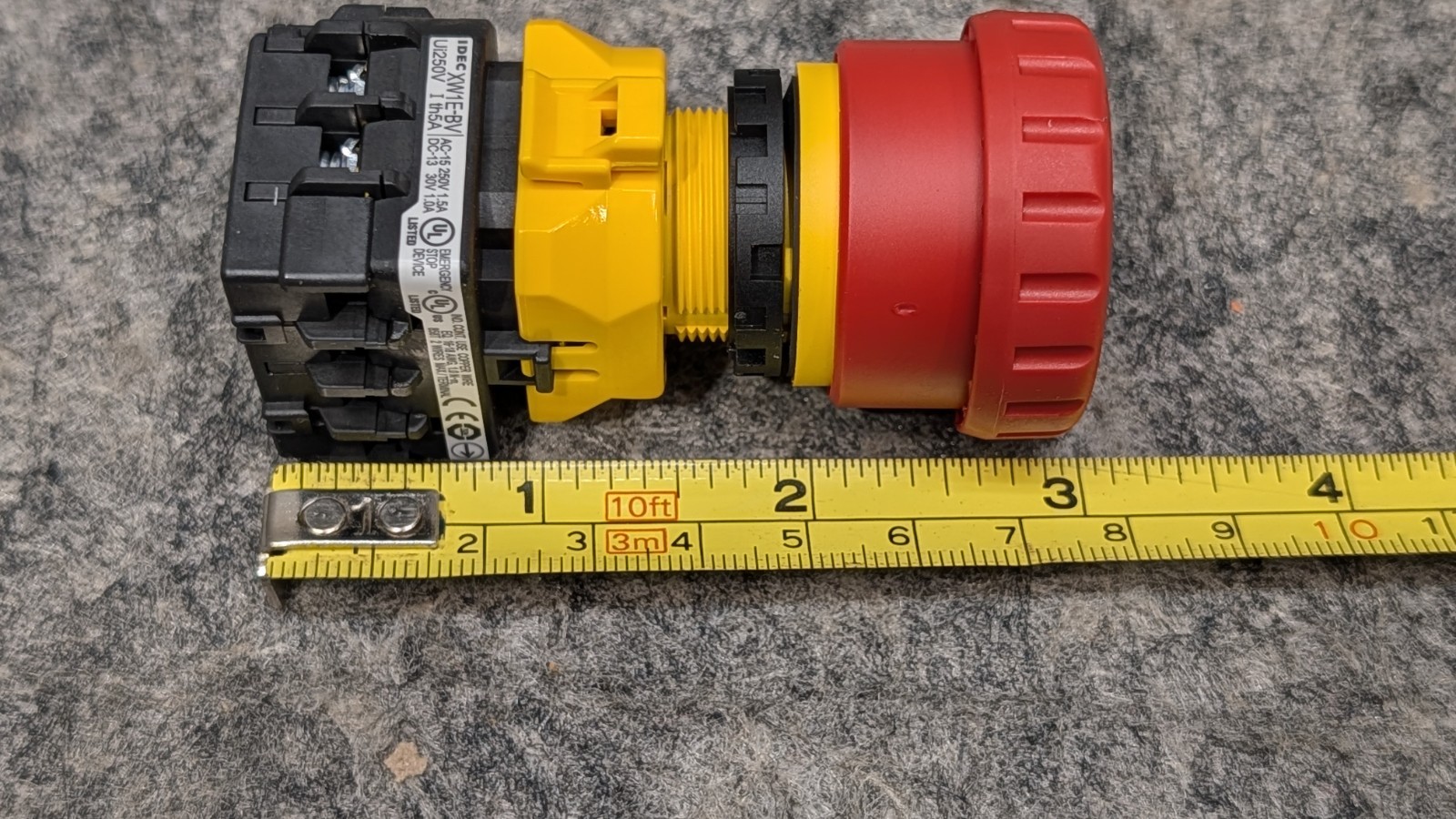IDEC XW 22mm Estop XW1E-BV402MFR Emergency Stop Push Button 🔥New🔥