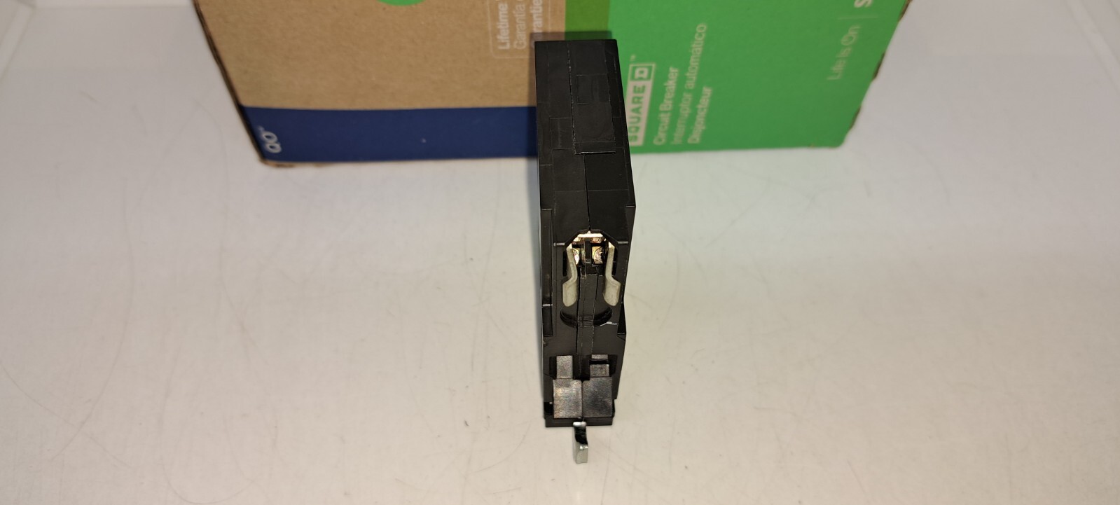 Square D QOT1515 Tandem Twin 15 Amp Mini Circuit Breaker with hook NEW