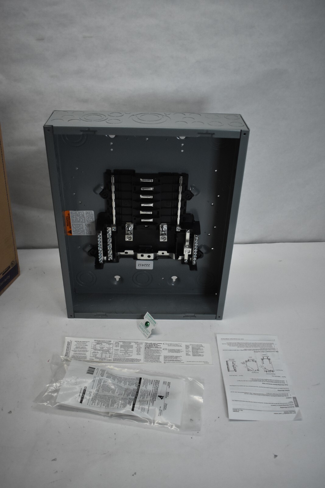 SQUARE D Main Lug Load Center 12 Spaces 125 A 120/240V AC QO Circuit Breaker