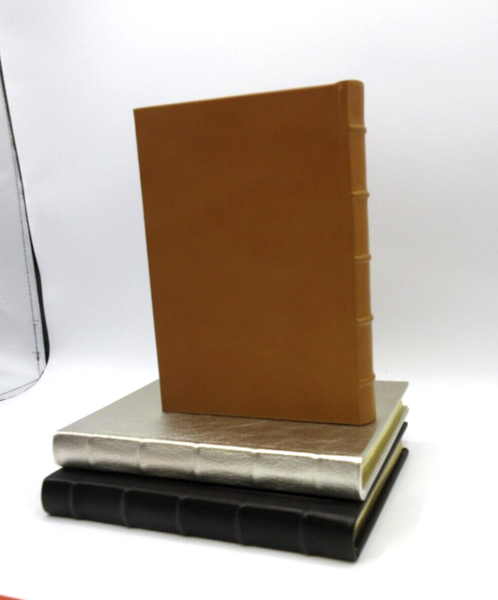 Personal Record: A Lifetime Memoir Heirloom Quality 8″ Leather Journal Levenger