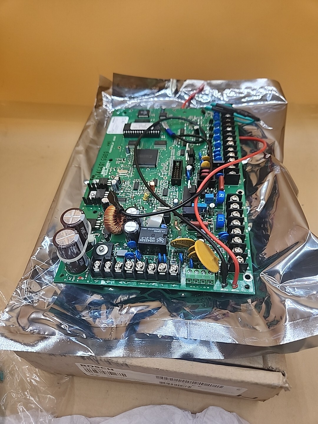 BOSCH EA7400XI 7430 SECURITY SYSTEM MAIN CONTROL BOARD FOR DS7400XI V3.09