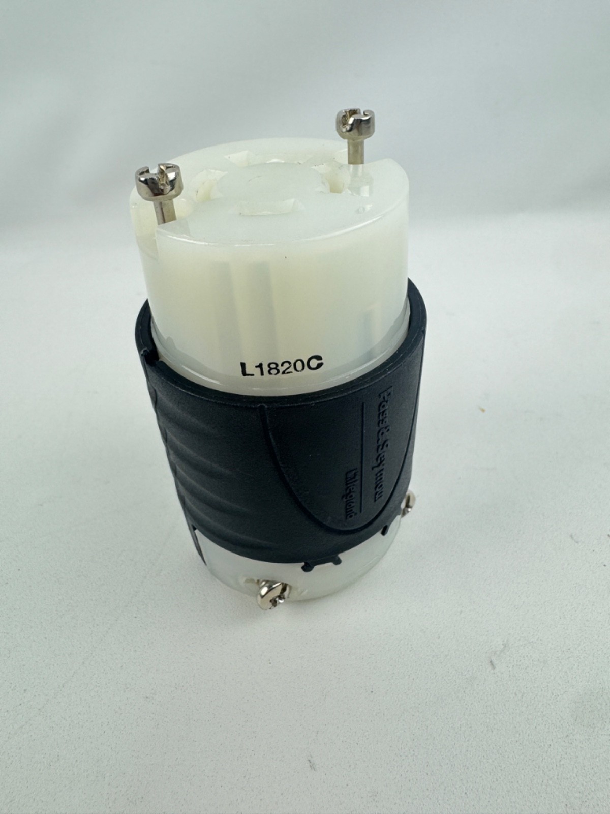 Legrand Pass Seymour L1820C 20A 120/208V Industrial Grade TurnLok