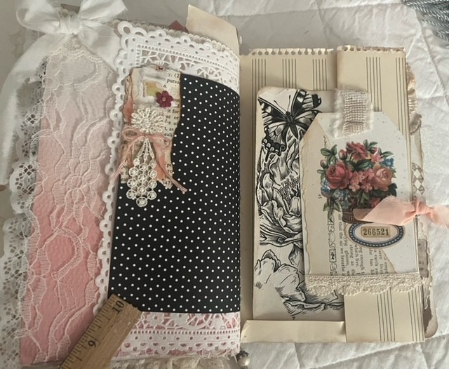 VINTAGE STYLE HANDMADE JUNK JOURNAL-«A Graceful Life»