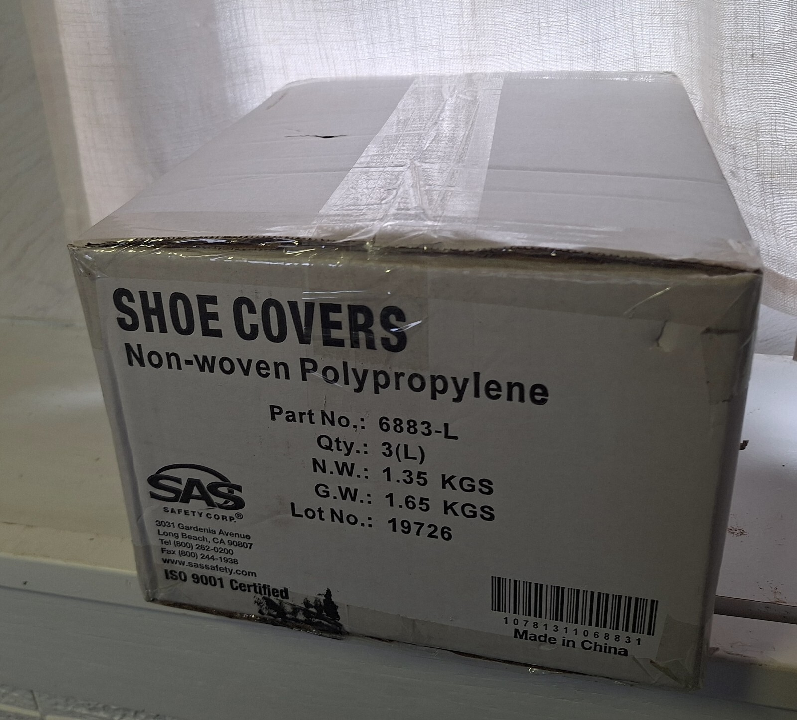 SAS- (6883-L) Shoe Covers- Large-White Non-Woven Polypropylene-300 Count