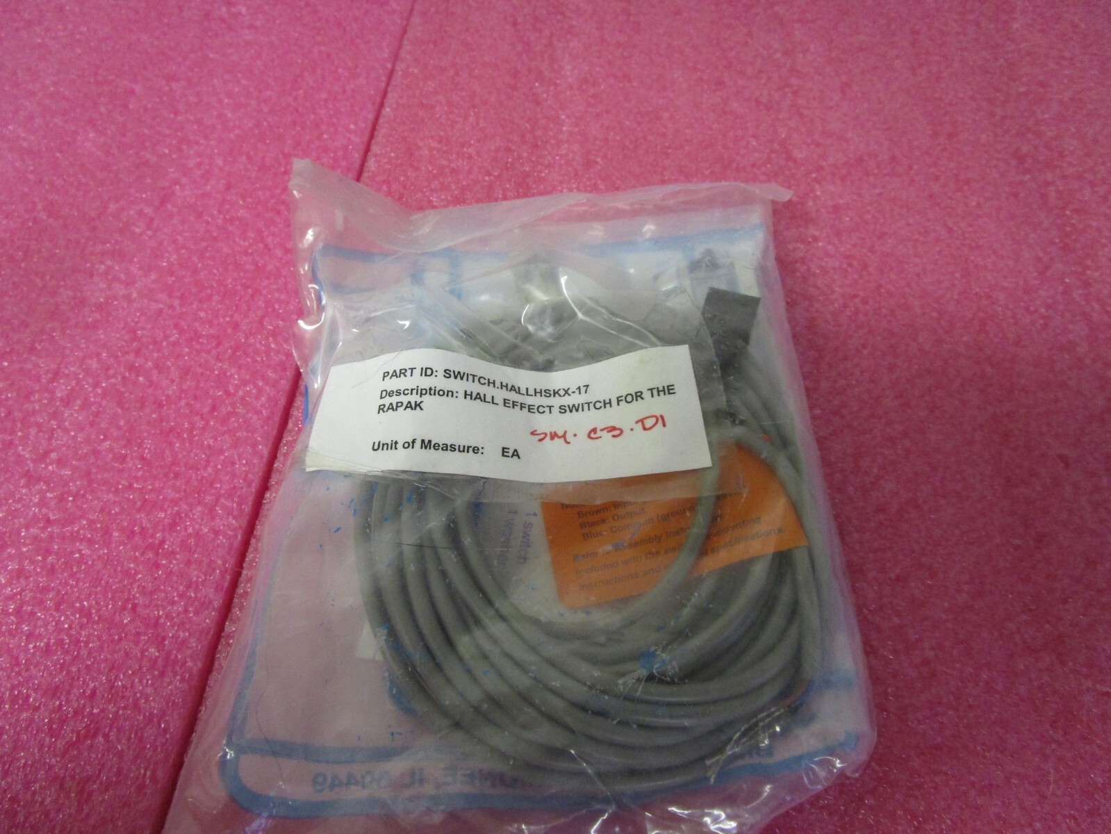 NEW SEALED! Bimba HSKX-17 Current Sinking (NPN) Hall Effect Switch – Stainless