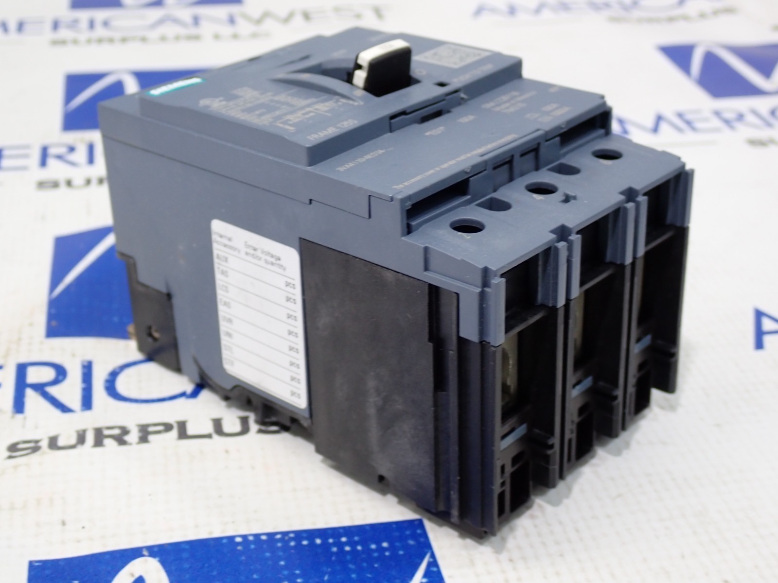 Siemens 3VA4 Circuit Breaker 3VA4110-4ED34-0AA0 100A 3P 25kA @ 480VAC – TESTED