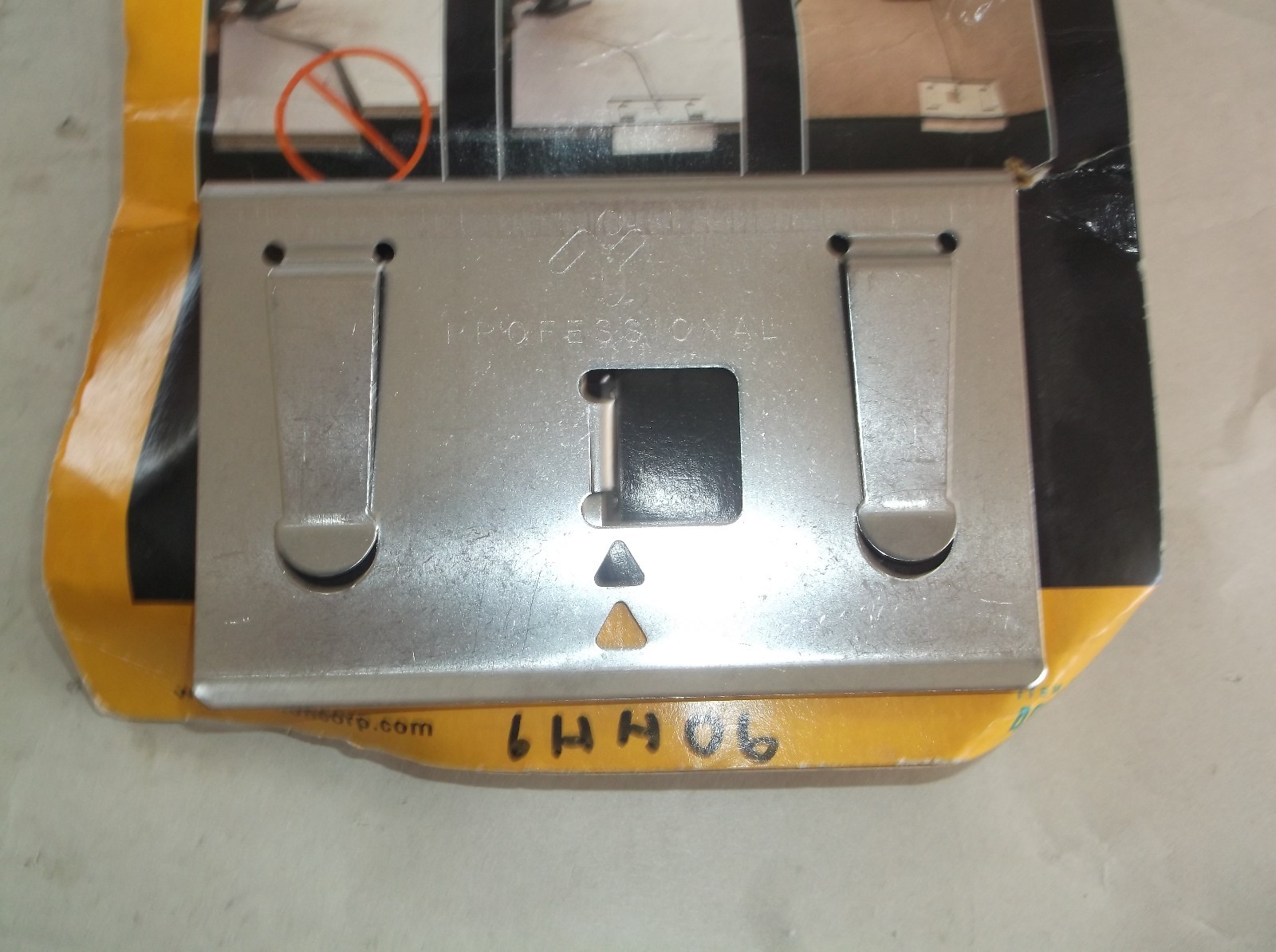 NEW WILTON Stainless steel Sawing Clamp, 4.25 x 3.0 x 1.5 Size (B93T)