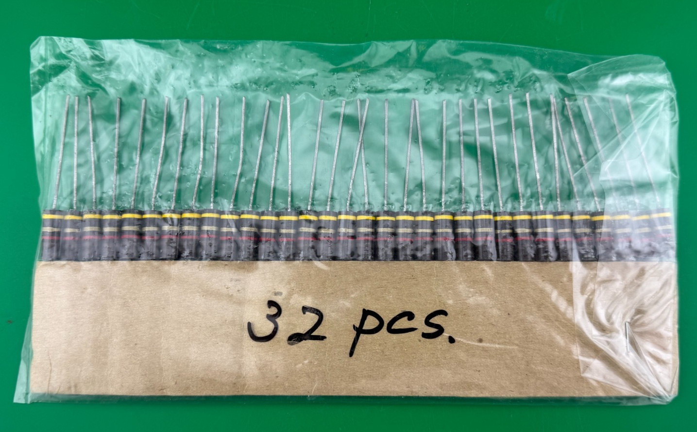 1,100 Ohm 1.1K 1 Watt 5% Mil-Spec Carbon Film Resistors NOS (32 Pieces)