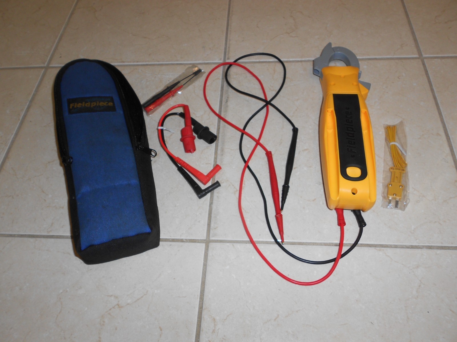 FIELDPIECE MODEL SC680 CLAMP METER WITH LEADS