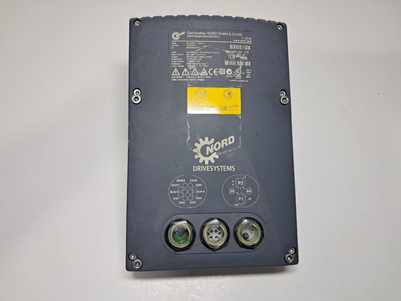 Used – Nord SK 205E-111-340-A INVERTER 1.1 kW 3ph FLA 2.7 Amps 0/400 Hz