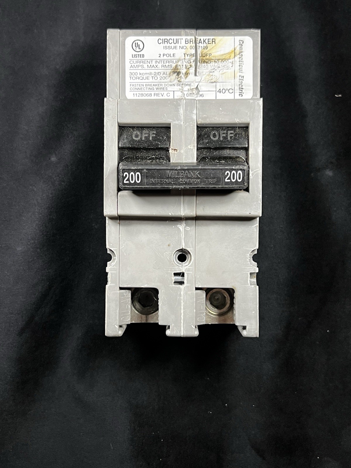 MILBANK UQFP 200 AMP MAIN CIRCUIT BREAKER PLUG-IN 2 POLE 10K MAX, 120/240 !READ!
