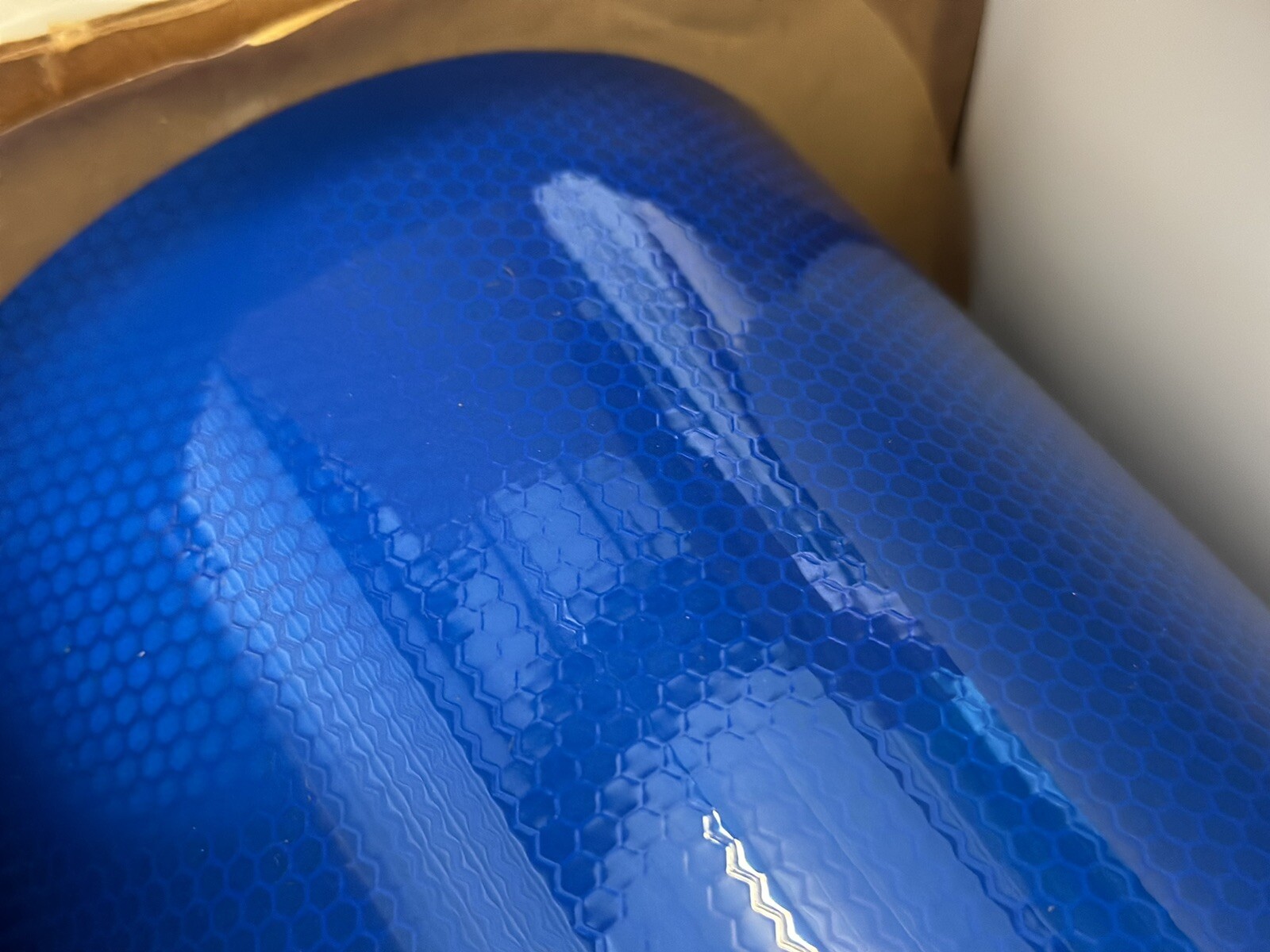 3M 3875 High Intensity Grade Reflective Sheeting PSA Blue 15 in x 50 yd 15″x150′