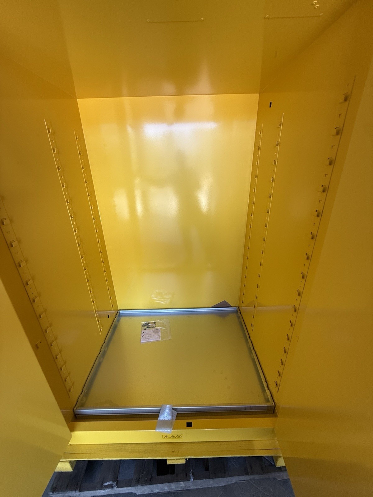 JUSTRITE 899020 Flammables Safety Cabinet 90 gal 43 x 34 x 65 Self-Close