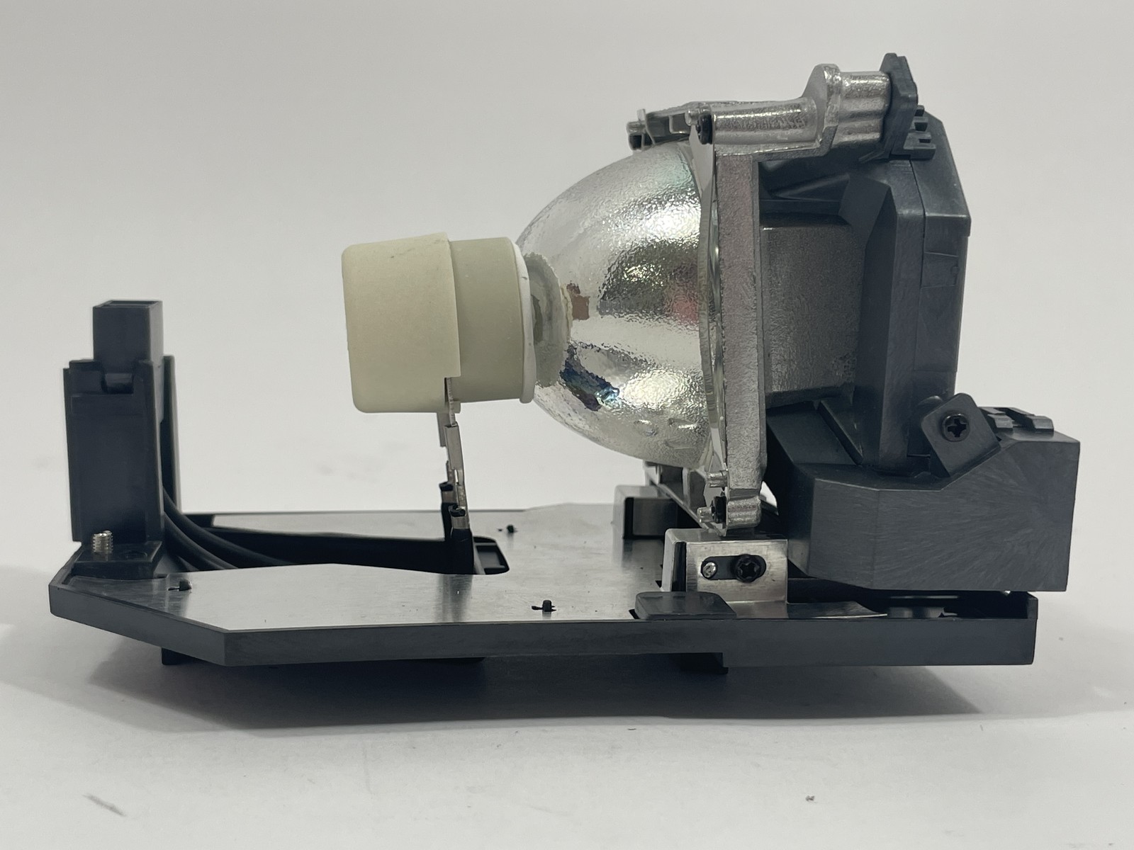 NEW OPEN BOX Northstar Audio Video Projector Lamp NP27LP