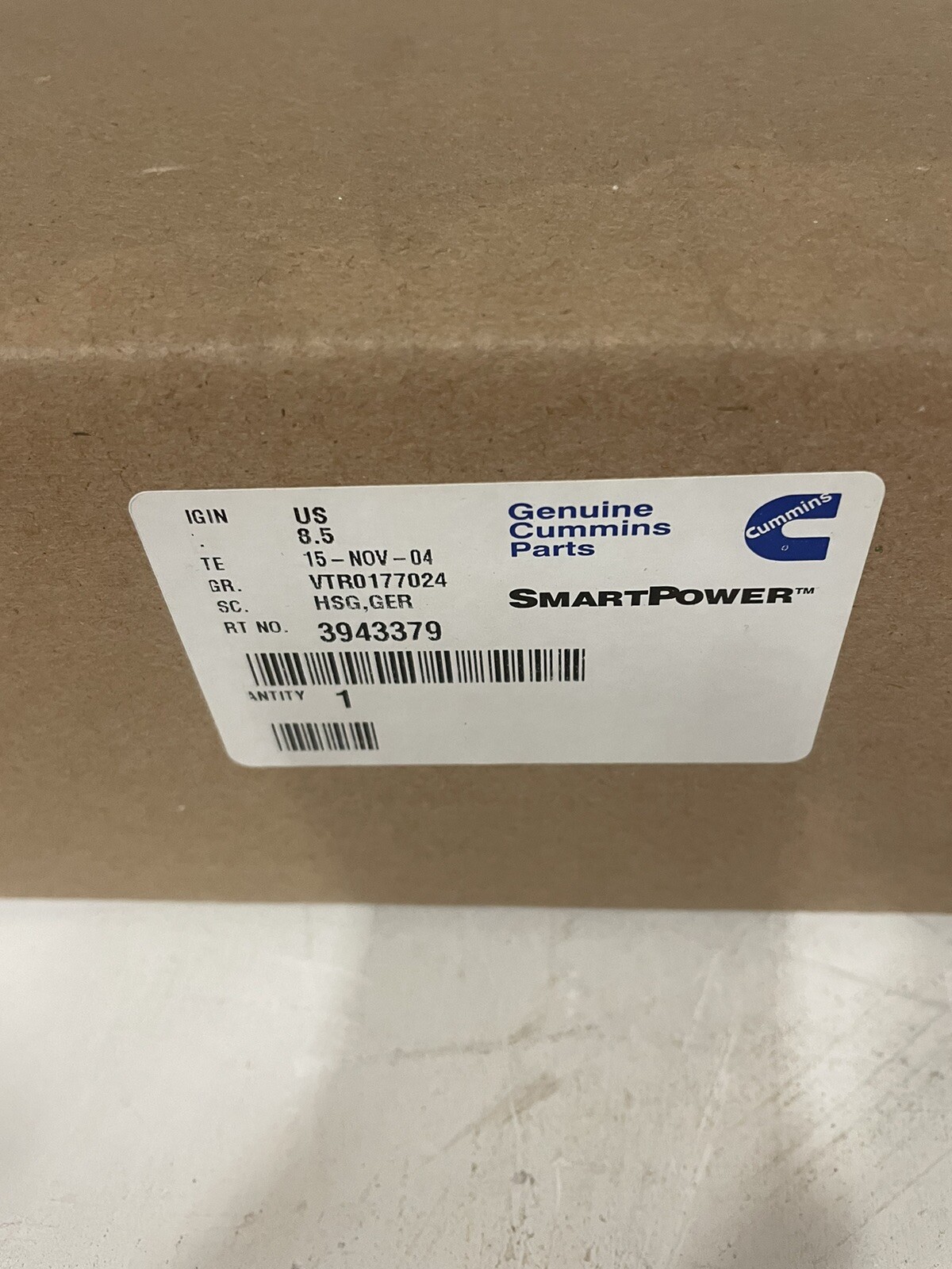 NEW Cummins HOUSING,GEAR 3943379