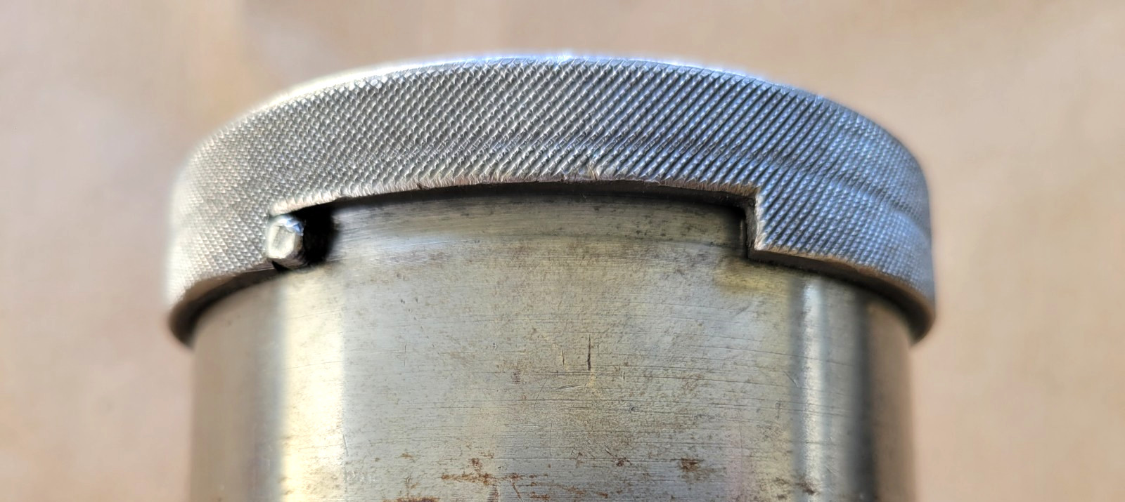 4″ X 2-1/4″ ROUND MAGNETIC CHUCK WITH 5C SHANK