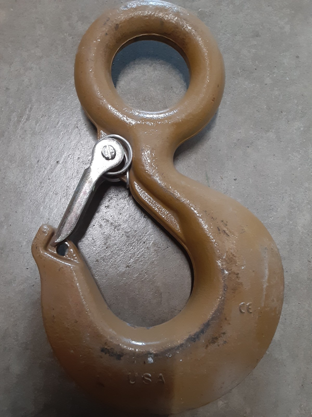 Crosby L-320AN 15 Ton Alloy Eye Hook w/Latch New w/Scratches /No Papers