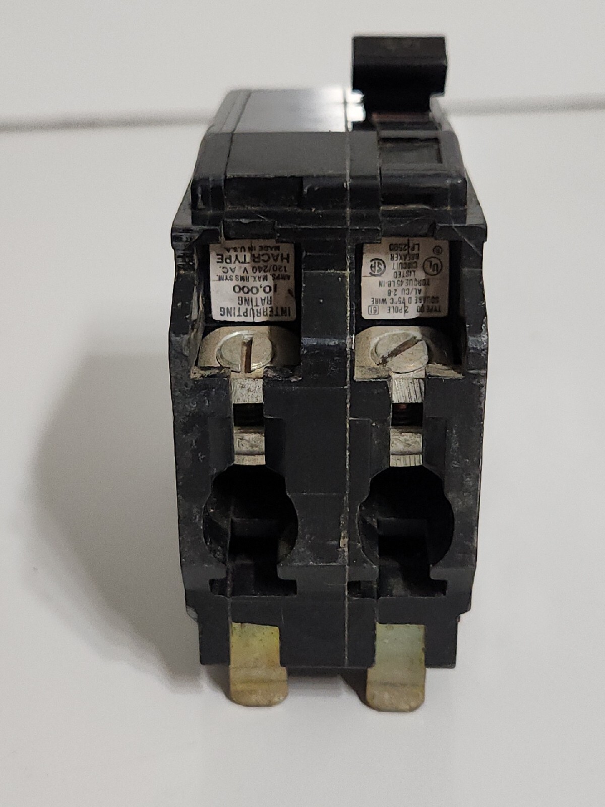 Square D QO260 2 Pole 60 Amp 120 240V AC Type QO Plug In Yellow  Circuit Breaker