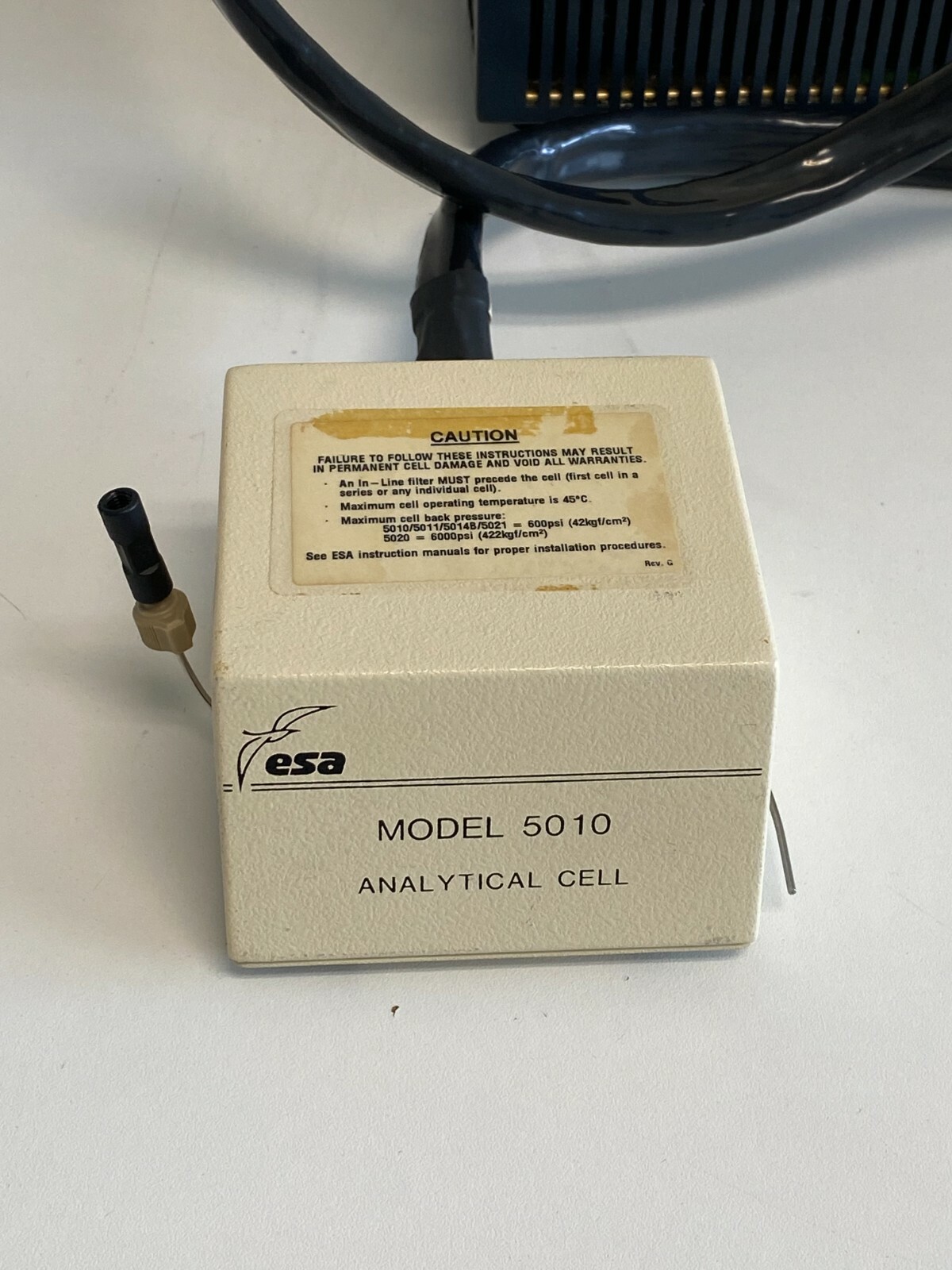 ESA COULOCHEM II 5200A Electrochemical Detectorw/ 5010 Analytical Cell