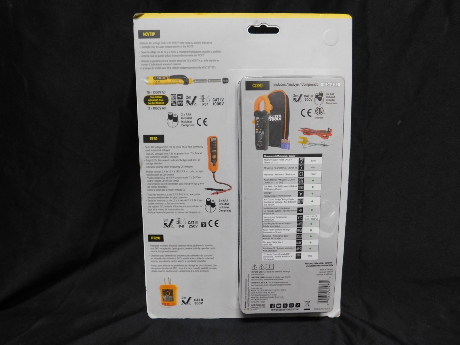 Klein Tools Electrical Test Kit with Digital Clamp Meter, Non-Contact Vo CL220VP
