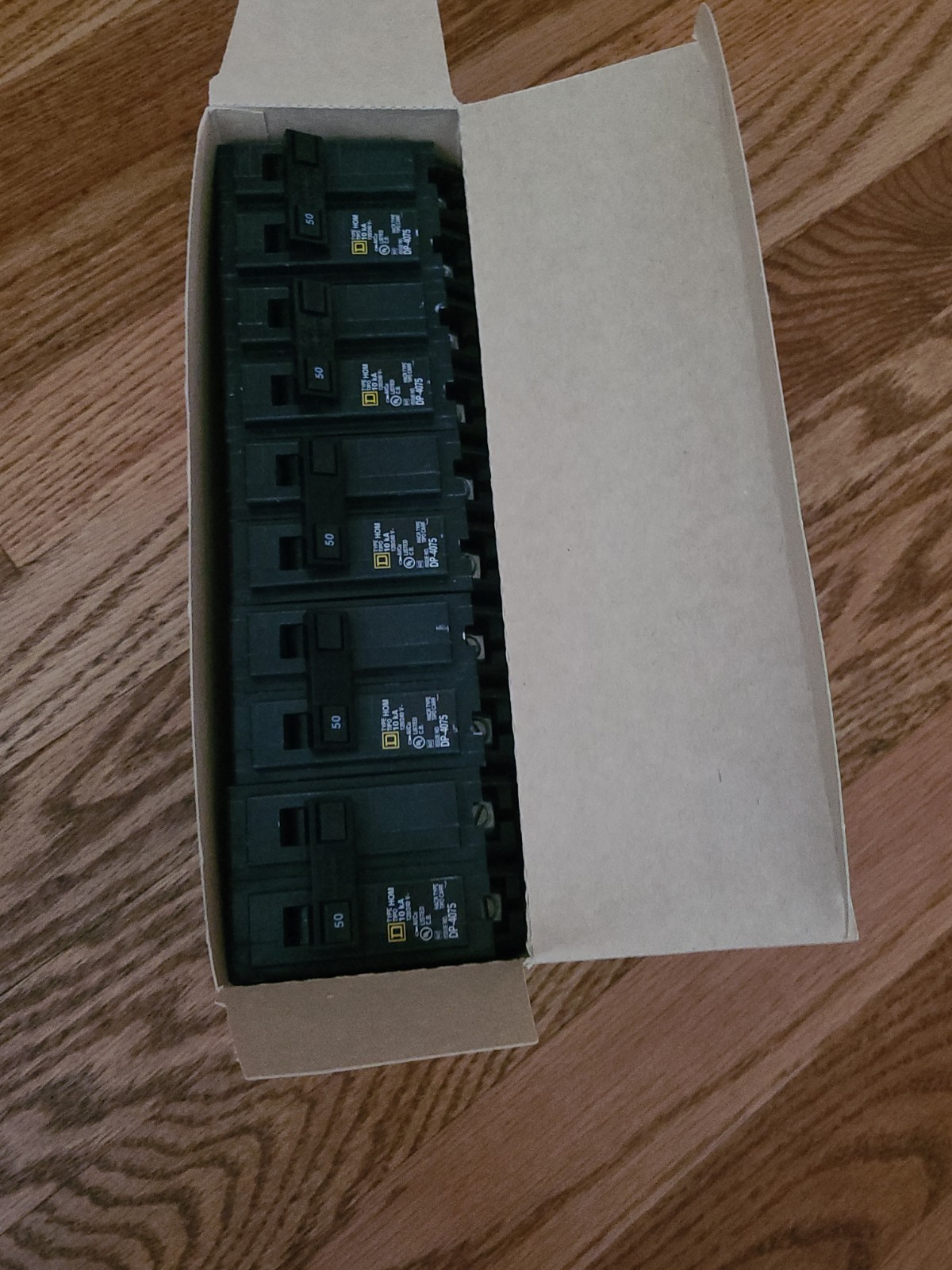 Square D HOM250 50 Amp 2 Pole Circuit Breaker (5 pack) NEW IN BOX