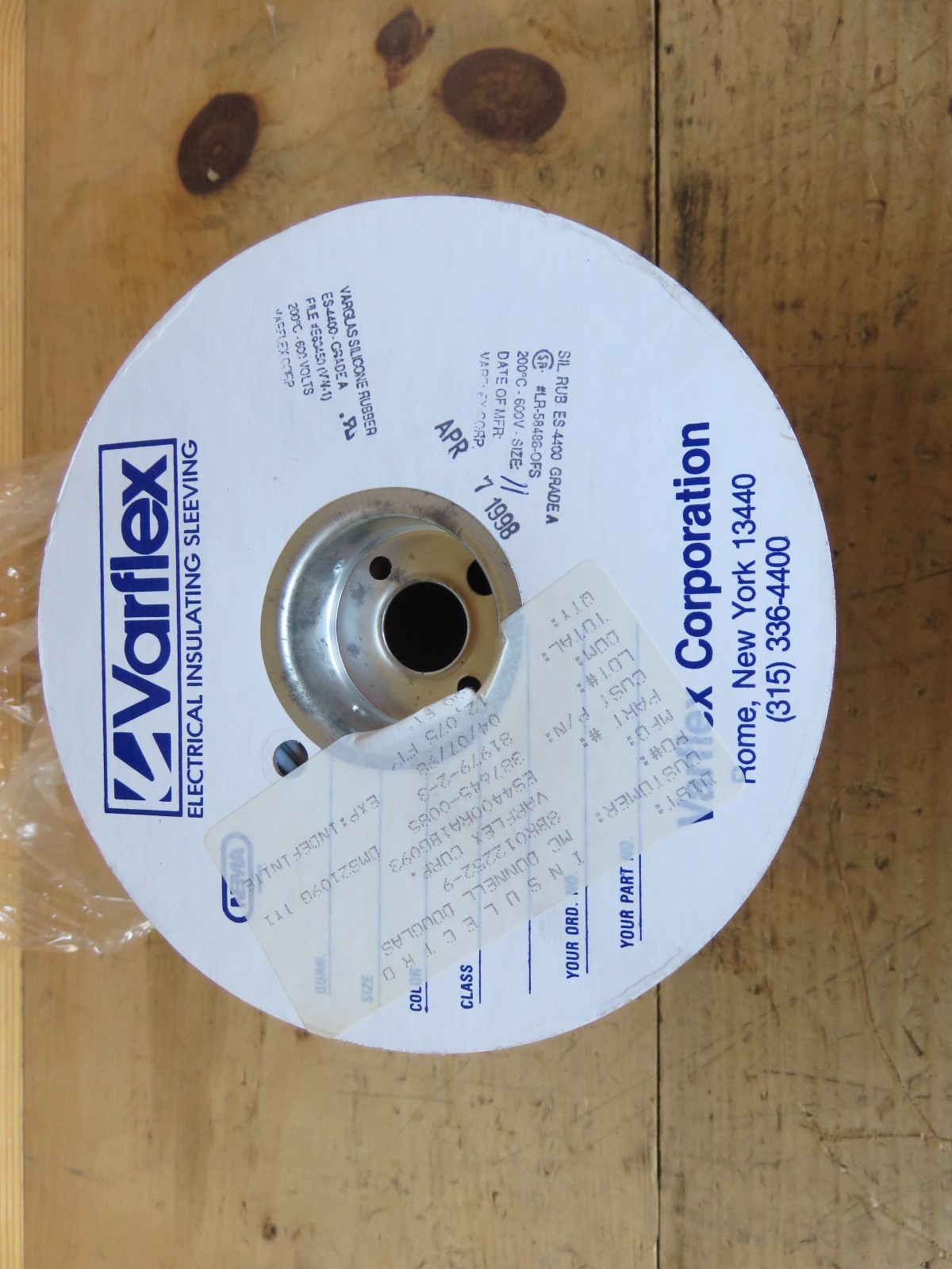 3/32″ Varflex Electrical Insulating Sleeving 500′ Roll (#621-A-1)