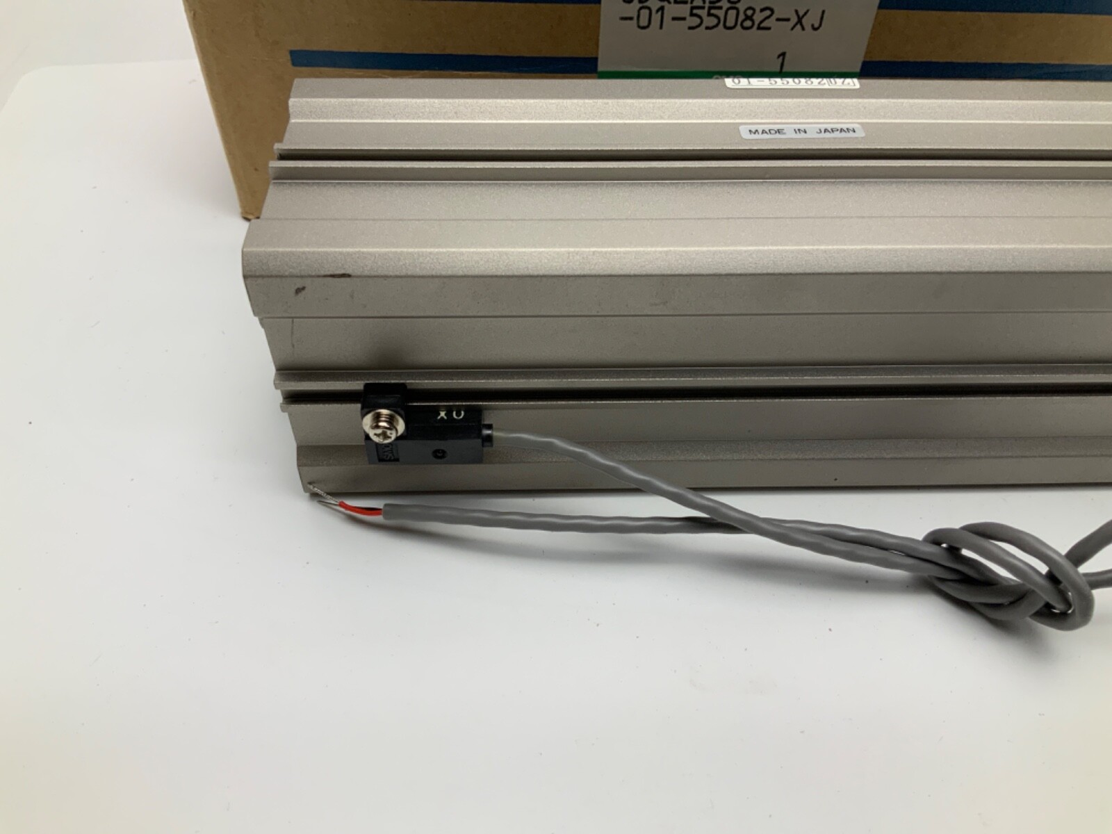 NEW SMC CDQ2A50-01-55082 UZ