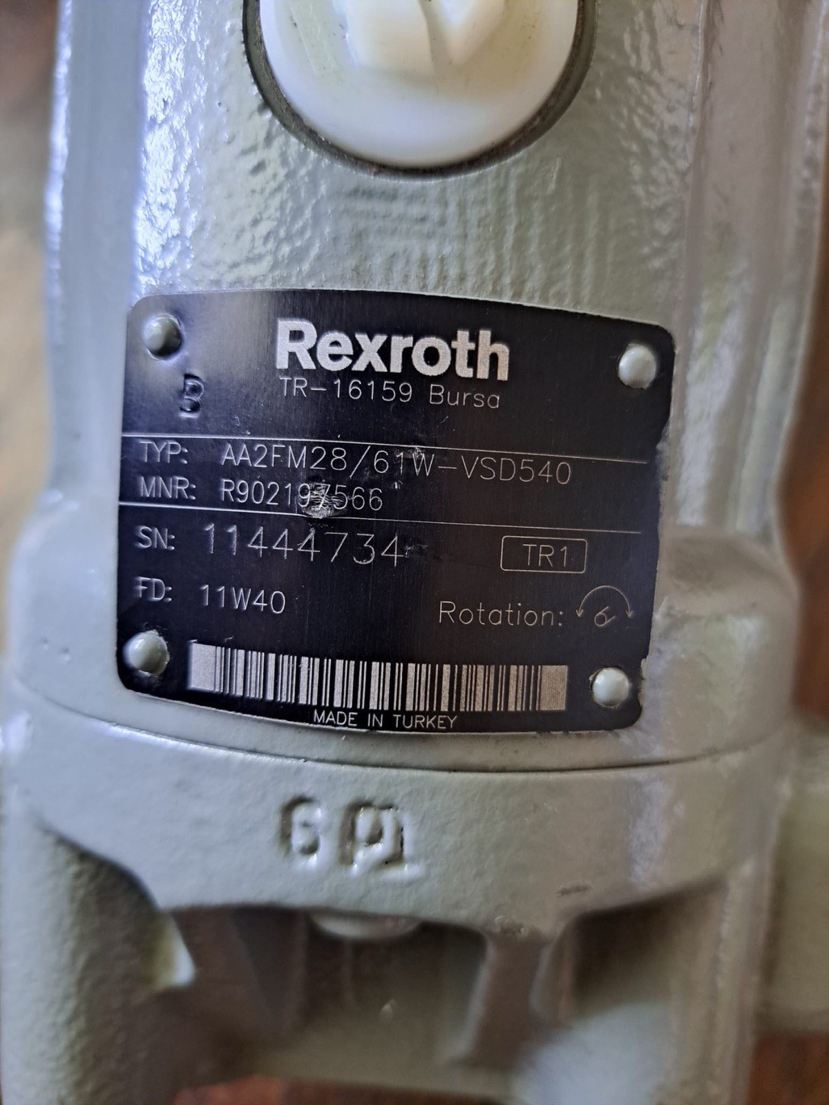 New Rexroth Axial Piston Fixed Motor AA2FM28/61W-VSD540 R902197566 NextDay Air