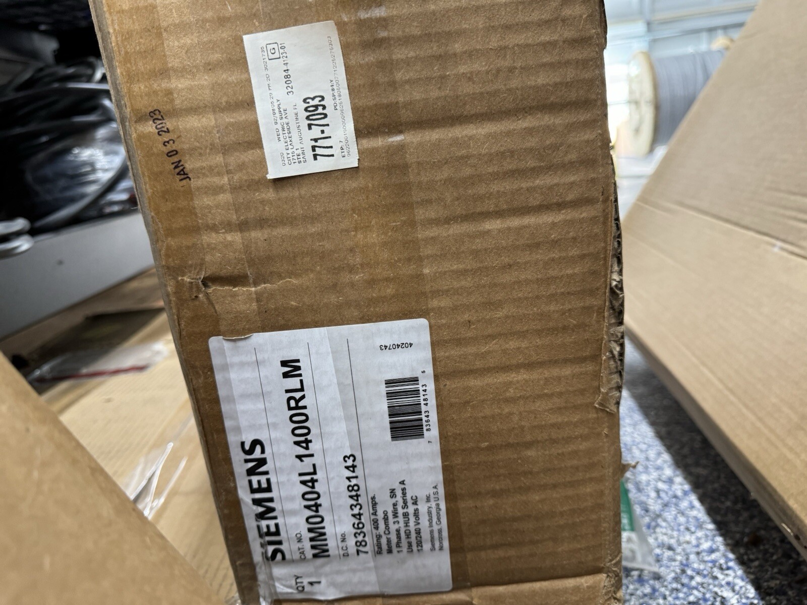 NEW Siemens 320/400A Meter Combo Lever Bypass Ringless 4Space OH/UG Main Lug