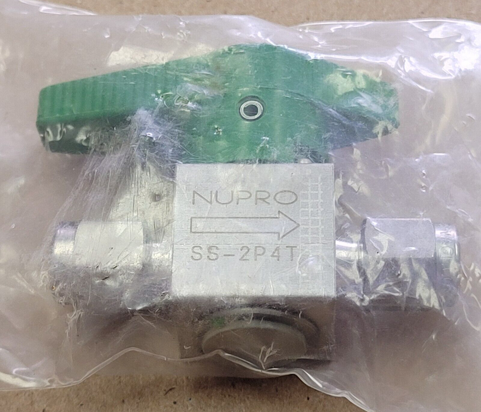 NUPRO SS-2P4T STAINLESS STEEL QUARTER TURN VALVE